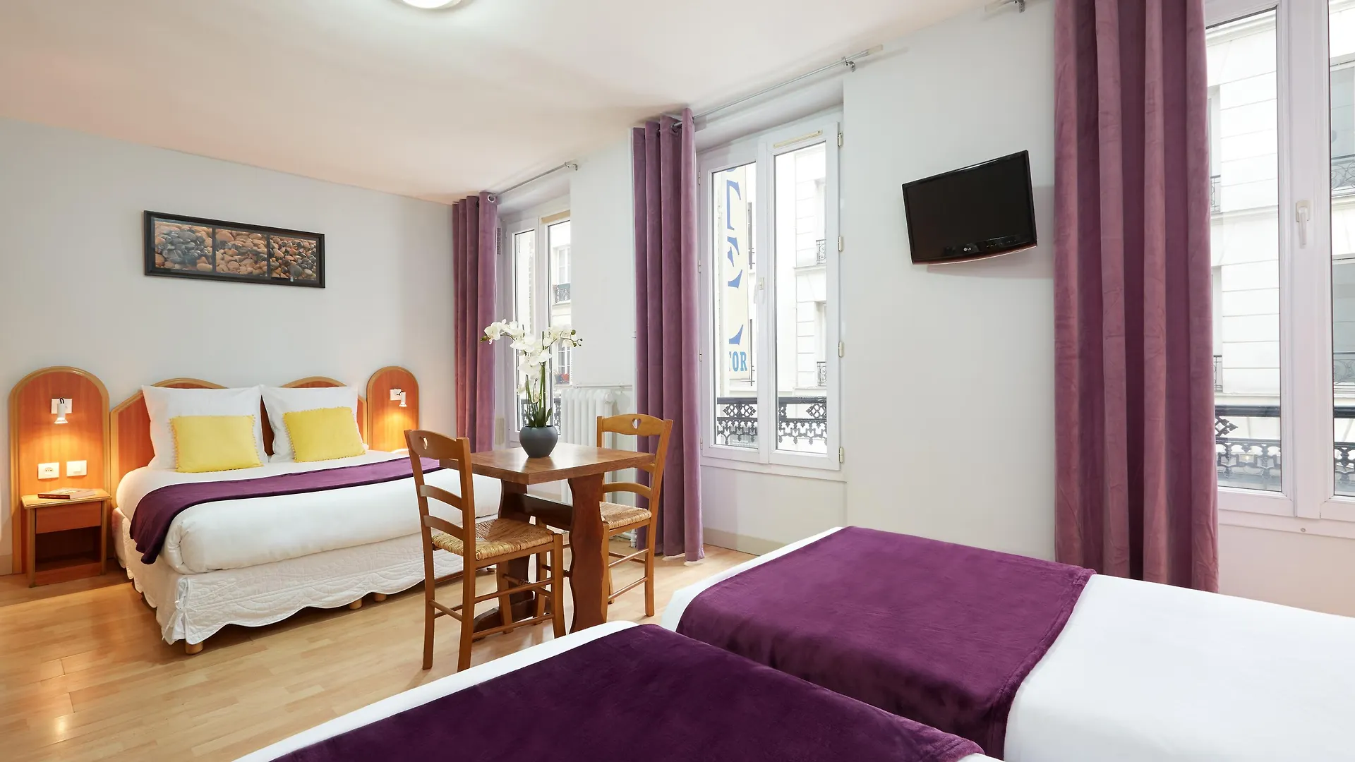 Viator Hotel Paris