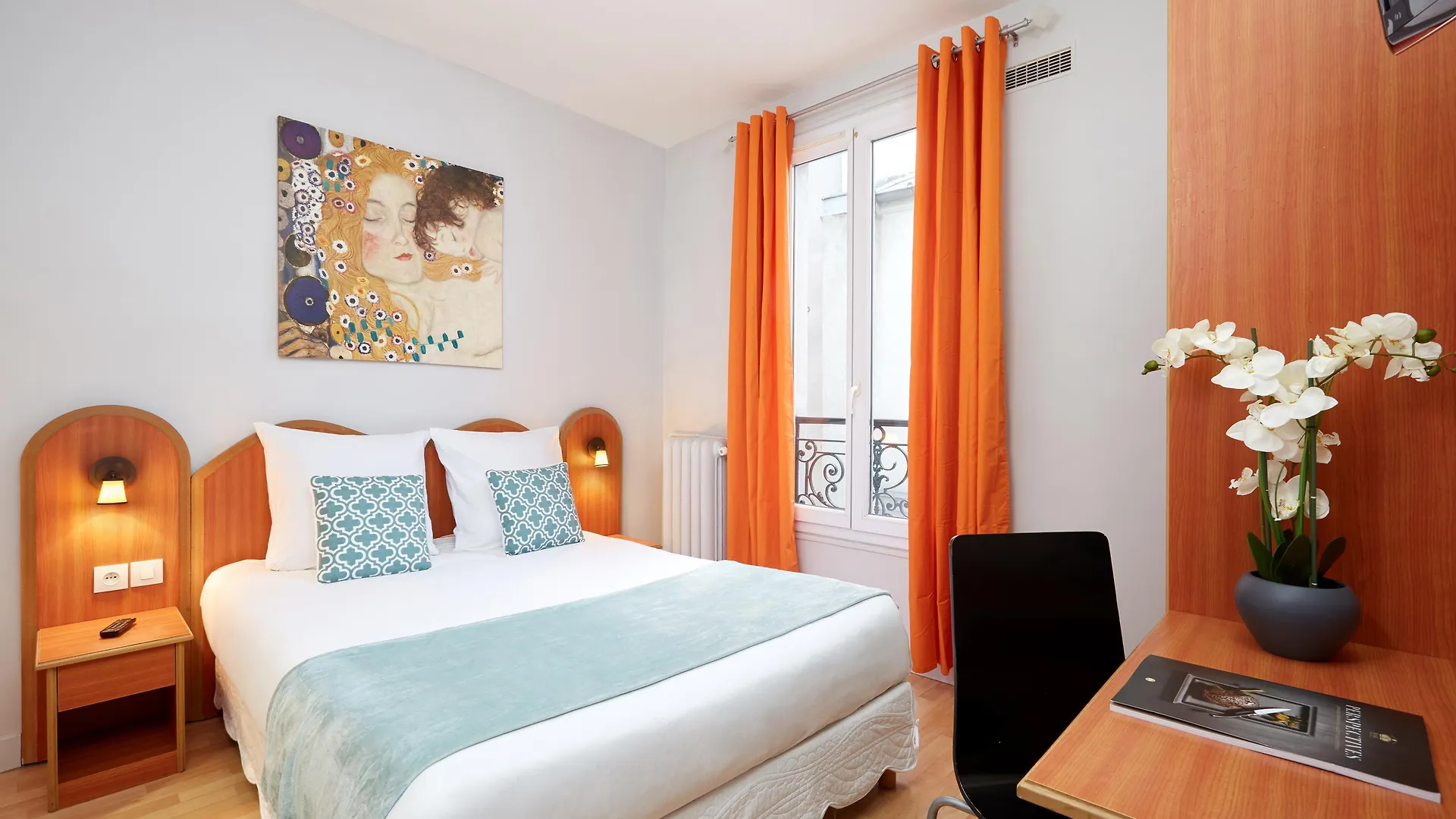 Viator Hotel