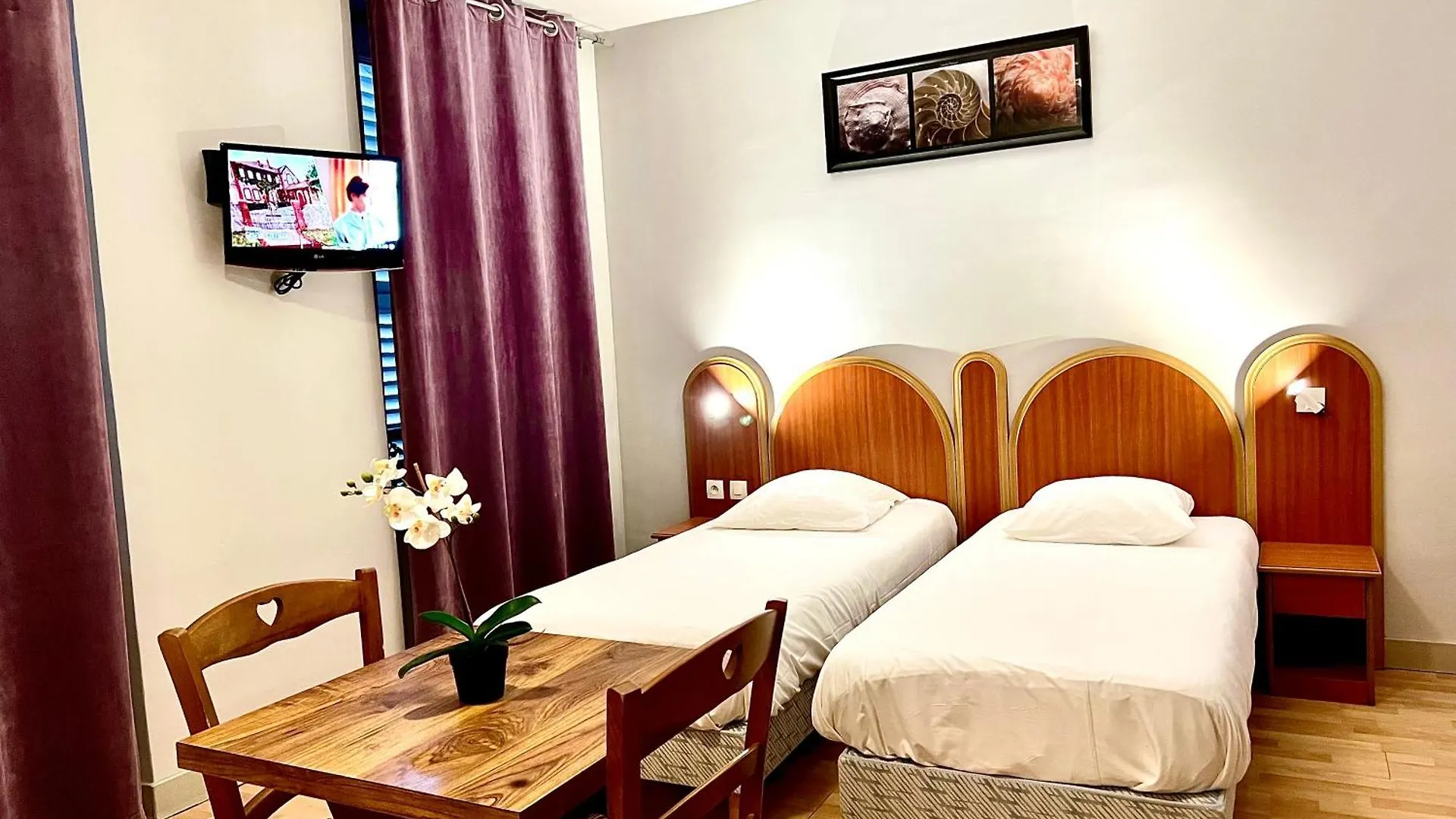 Hotel Viator *